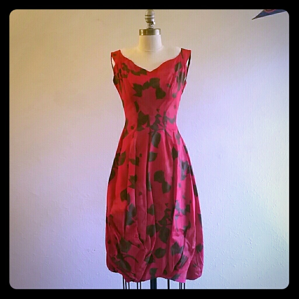 VINTAGE 50s Red floral roses bubble dress